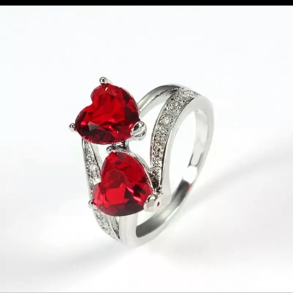 Double Heart Ring❤️ - Picture 2 of 8